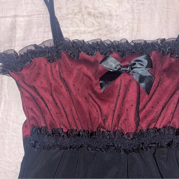 *SOLD* vintage morbid threads top - Picture 4 of 9